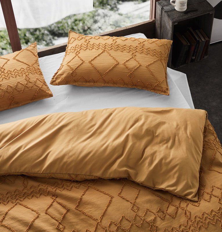Tufted ultra soft microfiber quilt cover set-queen caramel Payday Deals