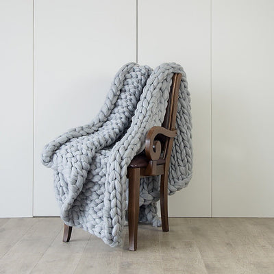 Hand Knitted Chunky Blanket Thick Acrylic Yarn Blanket Home Decor Throw Rug - Grey Payday Deals