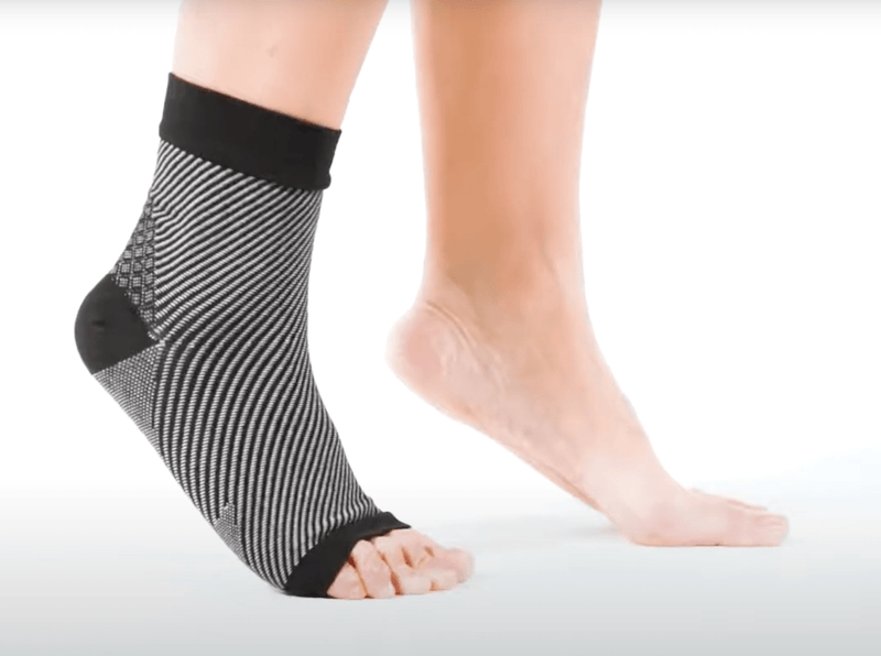 1 Pair AXIGN Medical Plantar Fasciitis Compression Sock Ankle Sleeve Support - Black Payday Deals