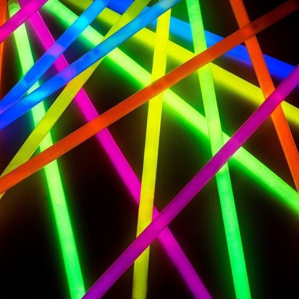 15 GLOW STICKS Party Light Glow In The Dark Rave NECKLACE Disco Bulk Payday Deals