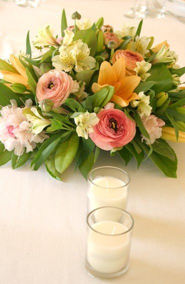 25 White Wax Clear Glass Holder Votive Candle - Wedding Event Centrepiece Table Decoration Payday Deals