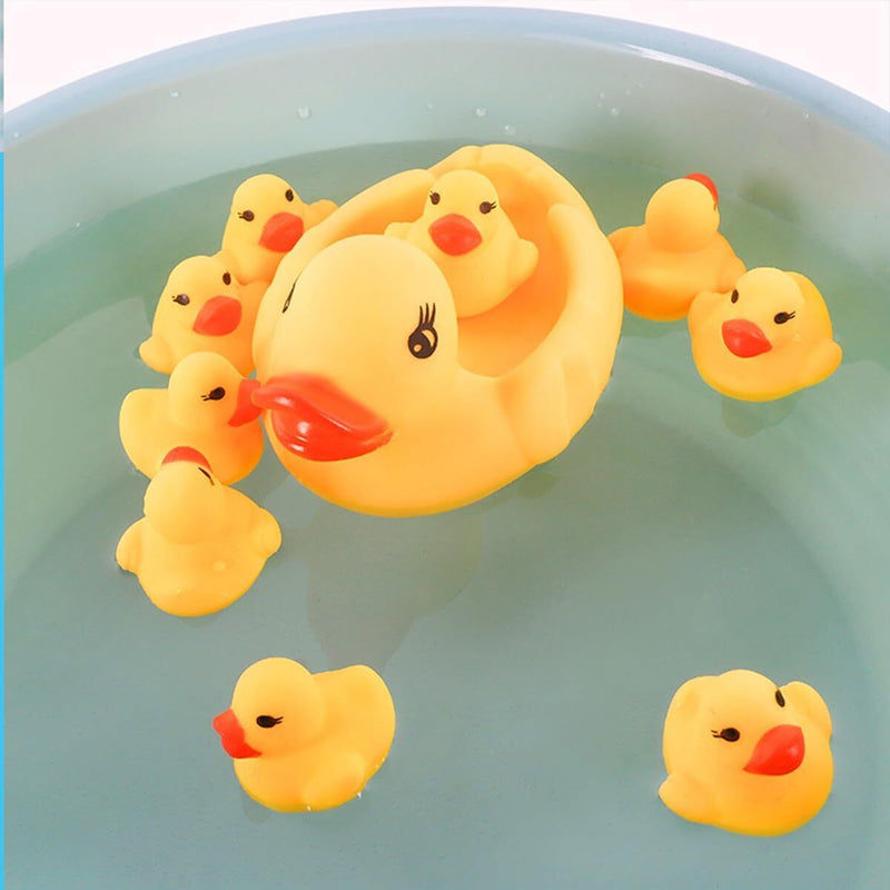 4pcs Rubber Yellow Duck Floating Bath Tub Toy Family Bath Set Bath Time Toy