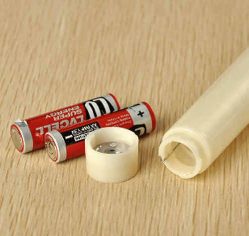 50 Pack Taper Stick White Battery Candle - Natural Flame Light Colour No Flicker - Gold Stand Base Payday Deals