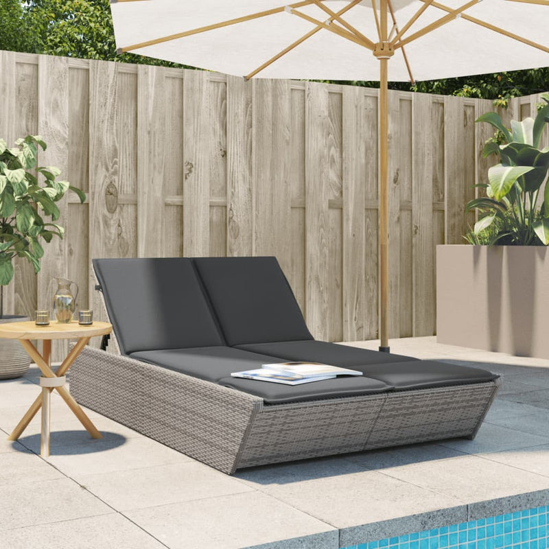 Double Sun Lounger with Cushions Grey Poly Rattan