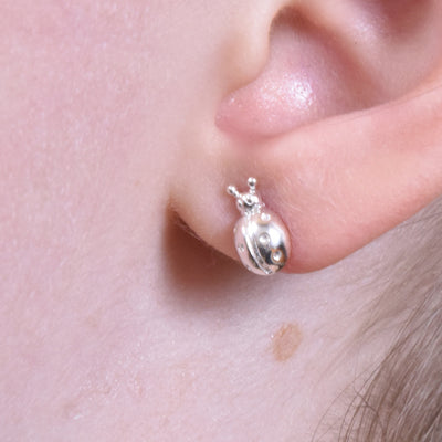 Culturesse Lacy The Ladybug Earrings