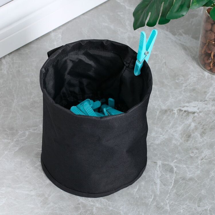 Clothing Peg Bag with Carabiner & 50 Plastic Pegs