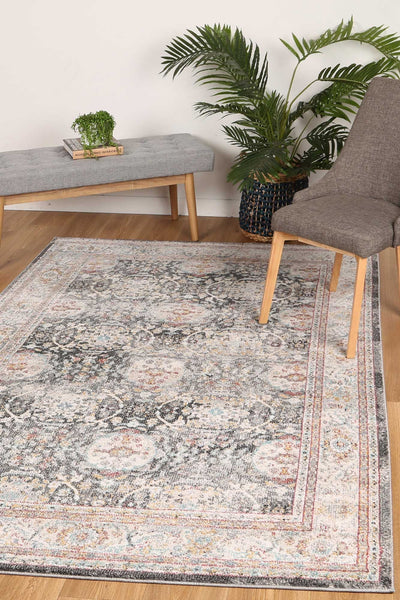 Ezra Traditional Rug 160x230