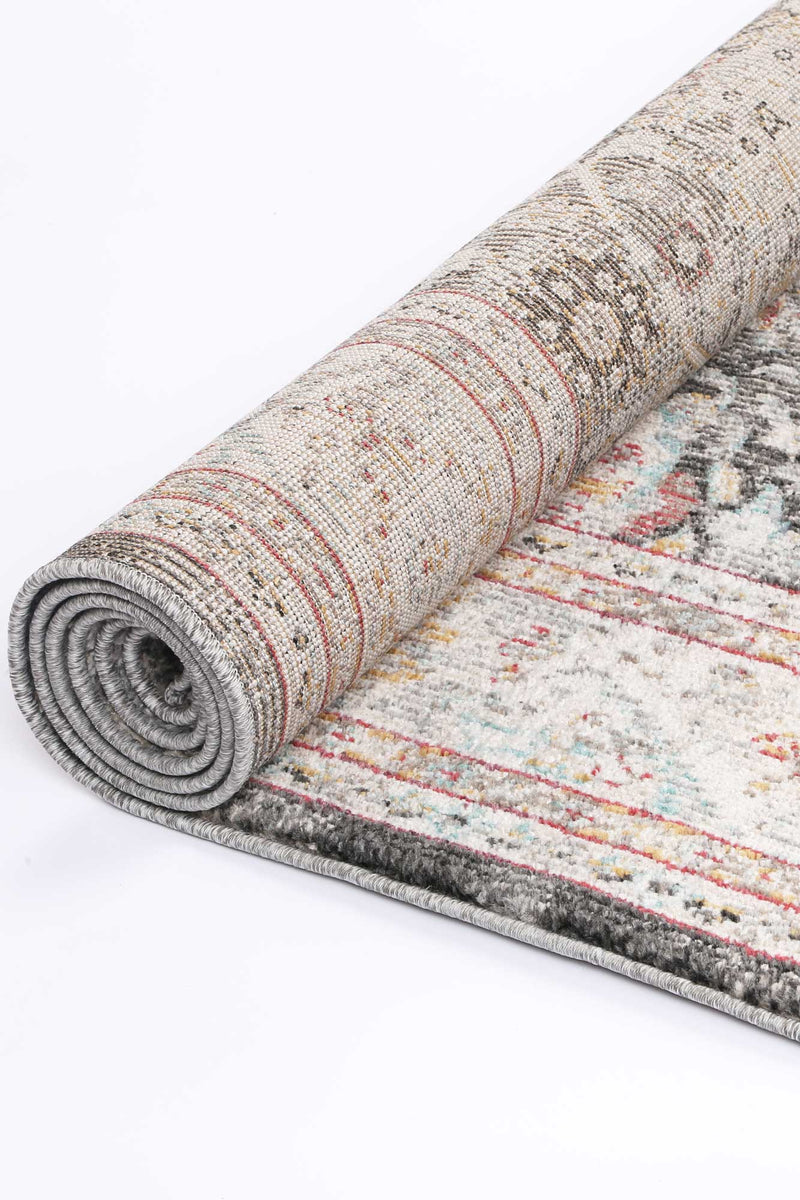 Ezra Traditional Rug 240x330