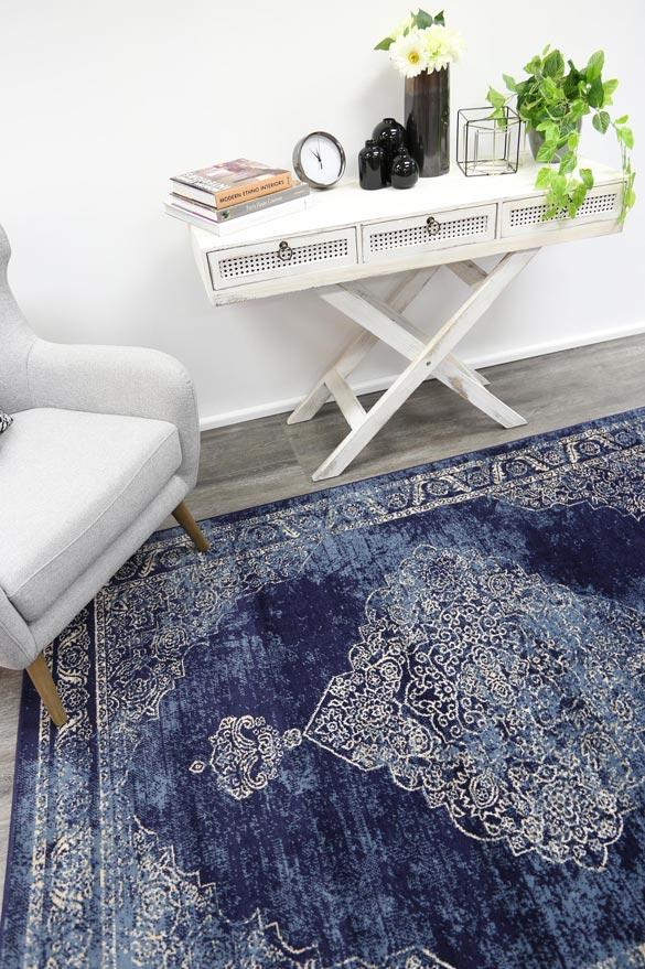 Arya Navy Blue Distress Rug 240x330 cm