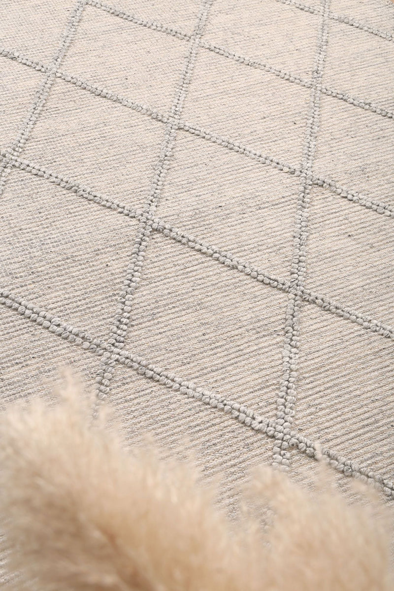 Leilani Diamond Braided Grey Rug 160x230cm