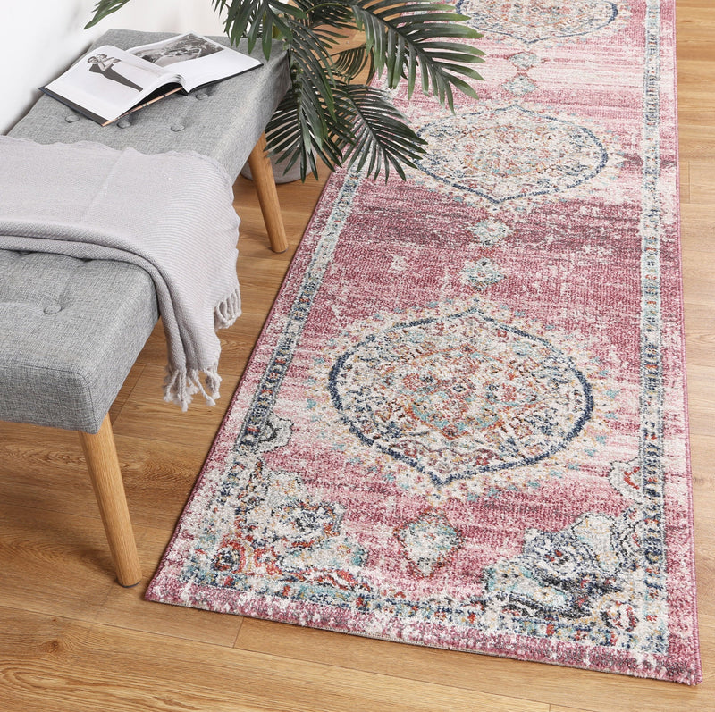 Hollow Medalion Transitional Blush Rug 200x290 cm