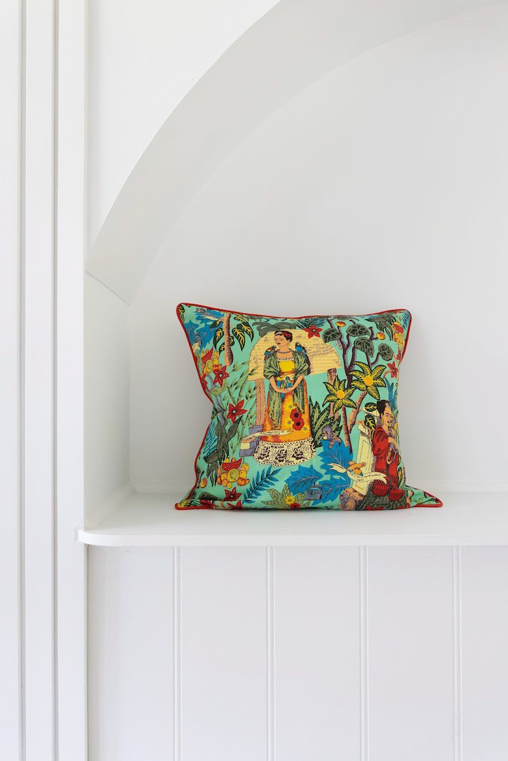 Mexican Painter Pillow Case, Frida Floral Decorative Cushion, Mexican Painter Art Garden Country - FRIDA GREEN