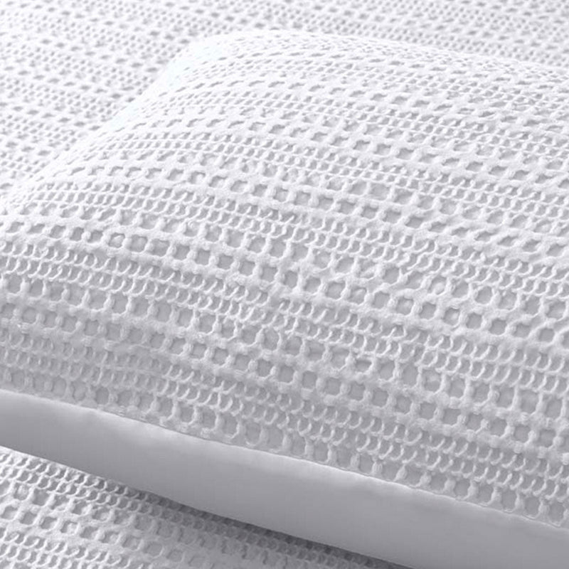 Accessorize Soho Waffle White Quilt Cover Set King