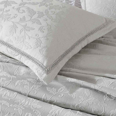 Private Collection Valentina Cloud Jacquard Quilt Cover Set King