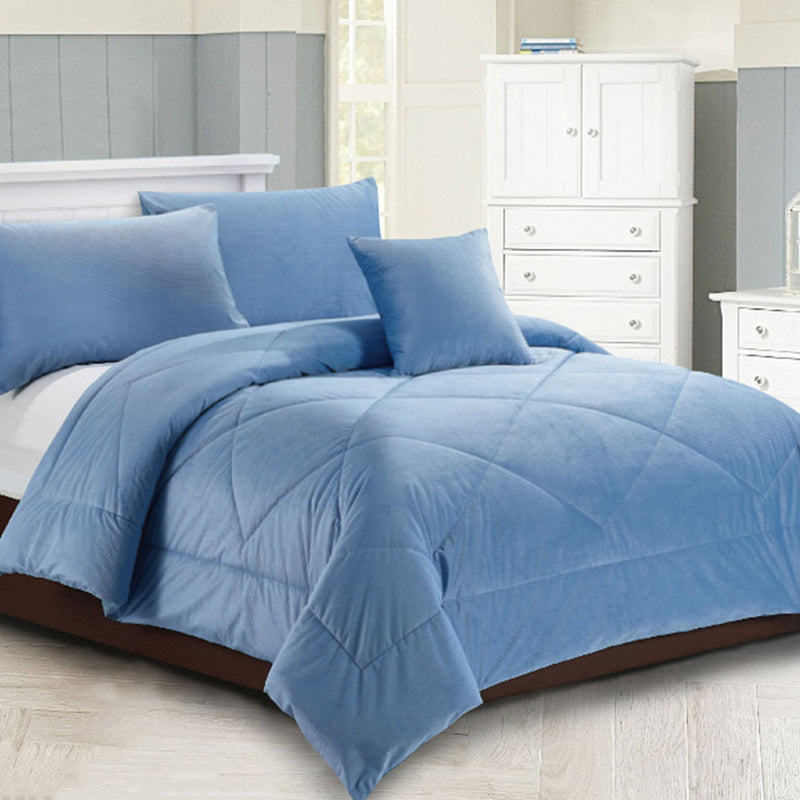 Georges Fine Linens Carrington Quilt / Comforter Set Chambray Blue King