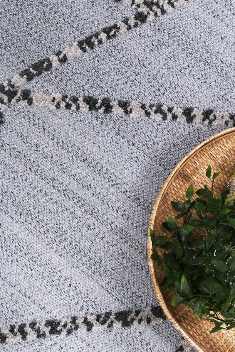 ares-06-grey-anthrasite 200x290