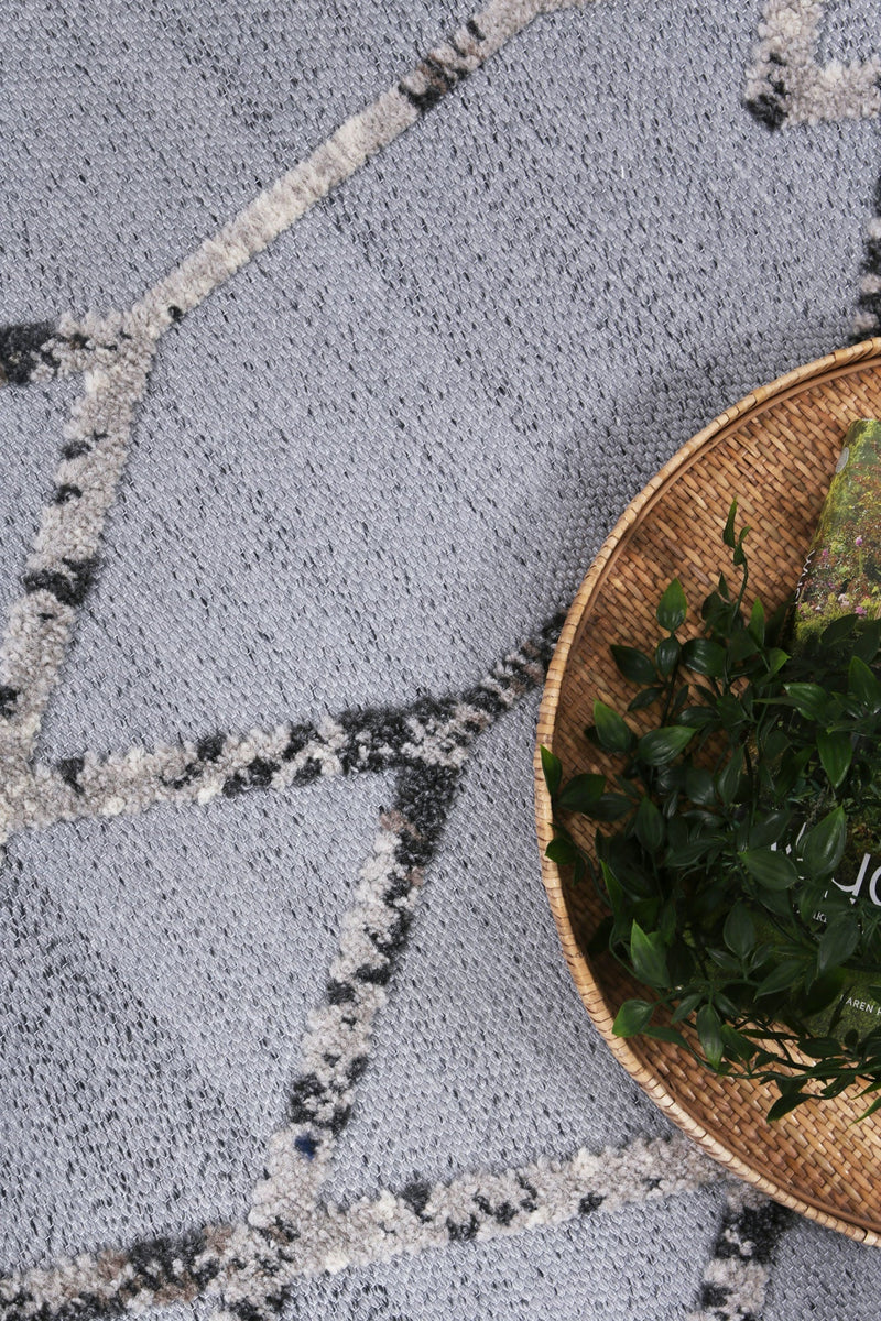 ares-04-grey-anthrasite 80x300