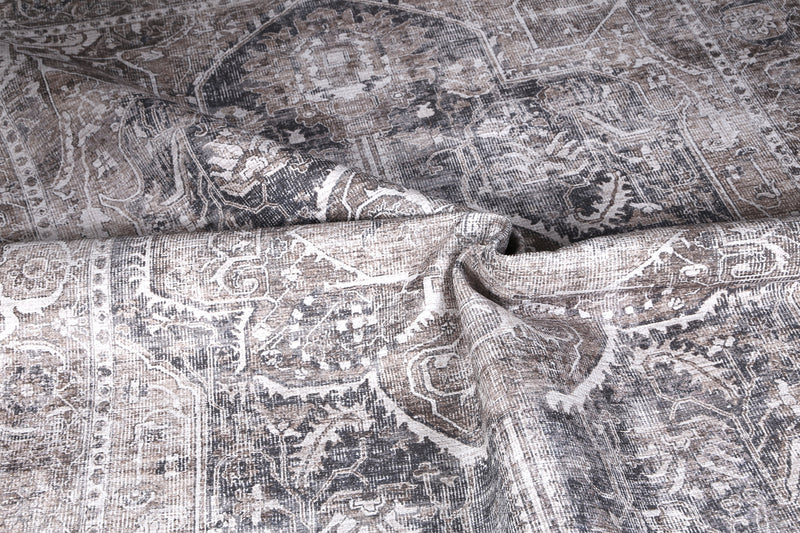 vintage-crown-kendra-ash-distressed-vintage-rug 200x290