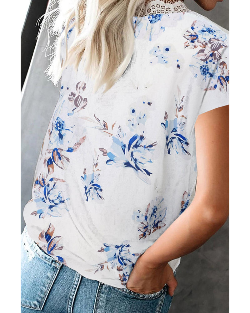 Azura Exchange Scalloped V Neck Short Sleeves Top - L