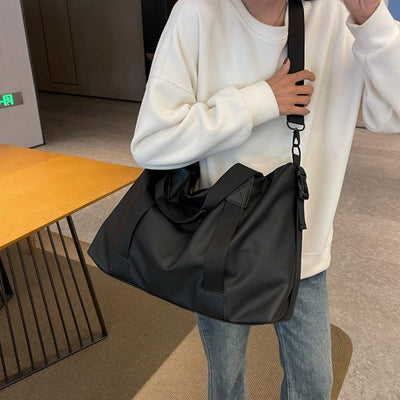 Travel-ready Waterproof Sports Bag for Fitness - Black