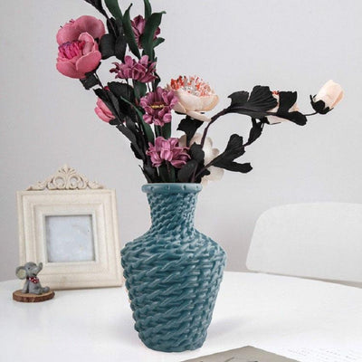 Versatile Plastic Vase for Fresh and Dried Floral Arrangements - Pink