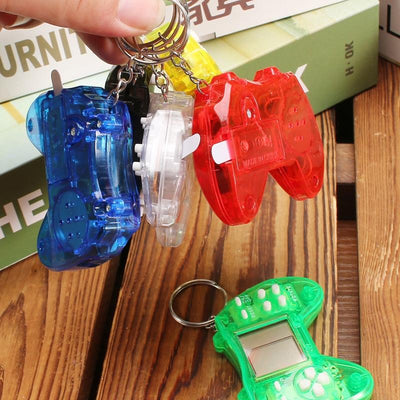 Portable Tetris Game Console Keychain - Nostalgic Puzzle Toy - White
