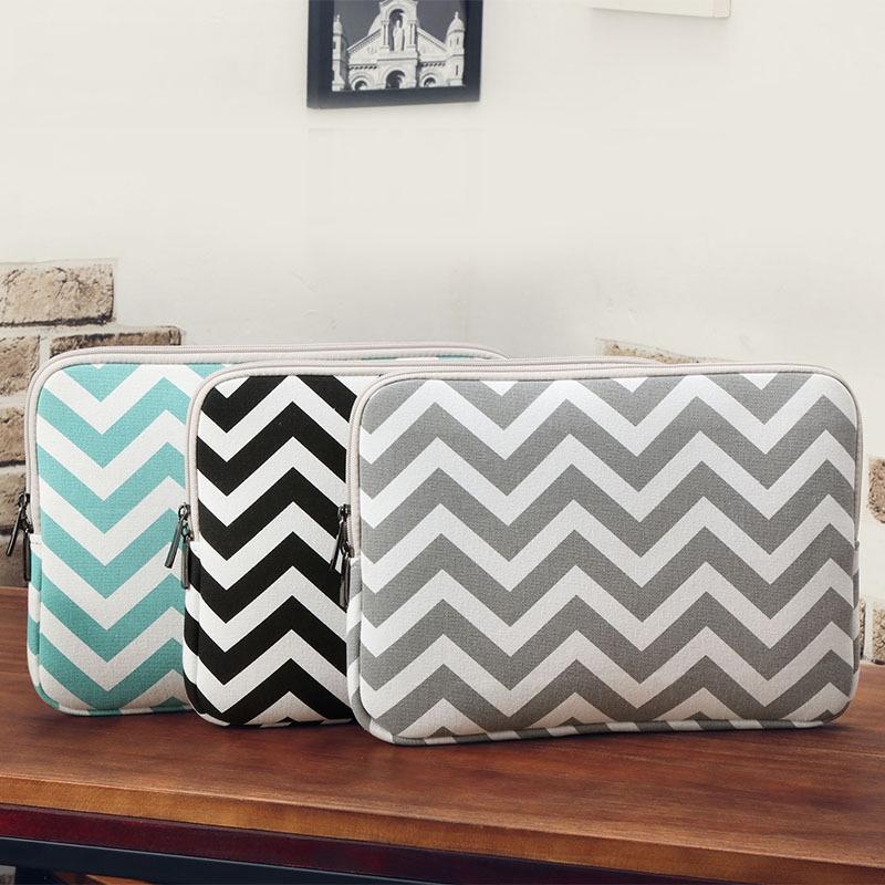 11.6 Wavy Pattern Notebook Liner Bag - Sleek Design - Gray