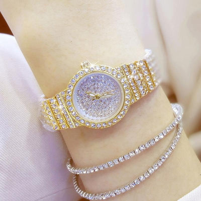 Starry Diamond Chain Women Wrist Watch - Silver Diamonds Surface
