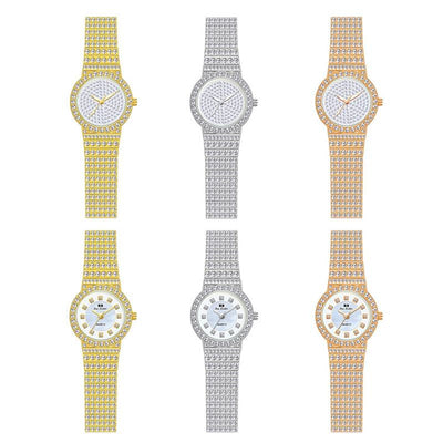 Starry Diamond Chain Women Wrist Watch - Silver Diamonds Surface