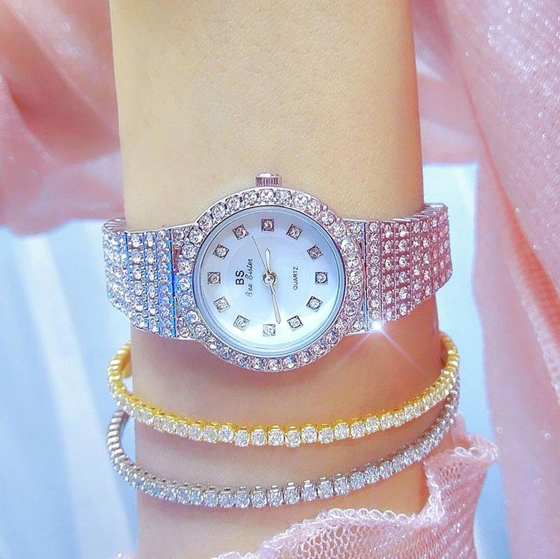 Starry Diamond Chain Women Wrist Watch - Silver Diamonds Surface