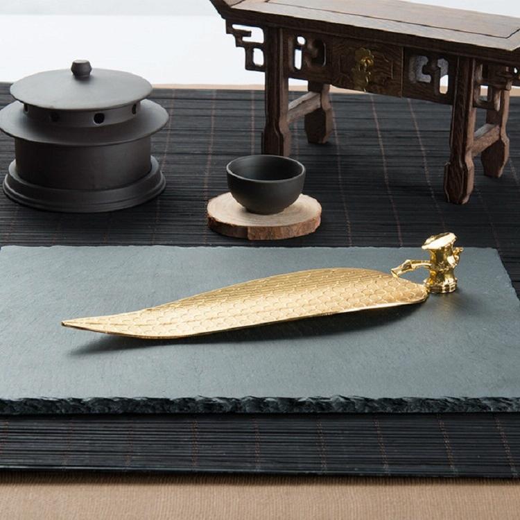 Small Sandalwood Incense Sticks - Leaf Ornaments for Crafts - Red Copper