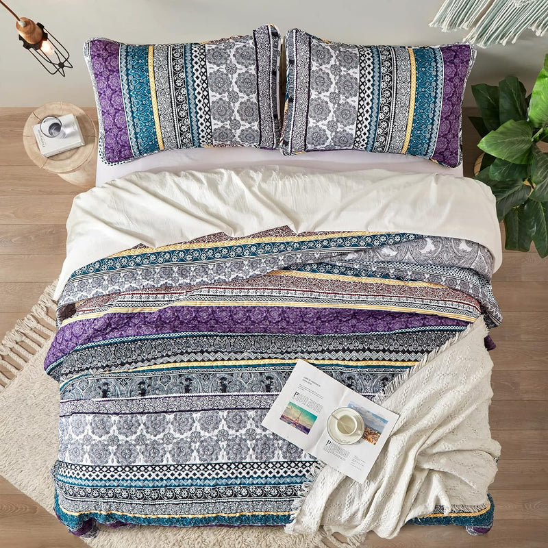 Aesthetic Quilted Bedspread and Pillowcases Set: Unify Your Bedroom&