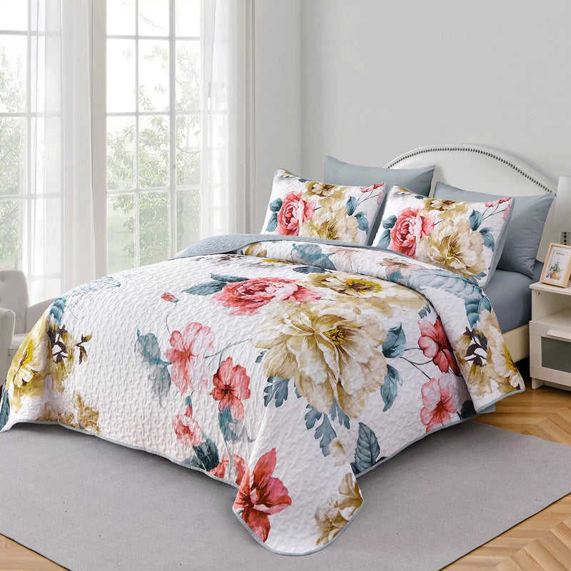 Vibrant Quilted Bedspread and Pillowcases Set: Add Color and Comfort to Your Space - Queen size