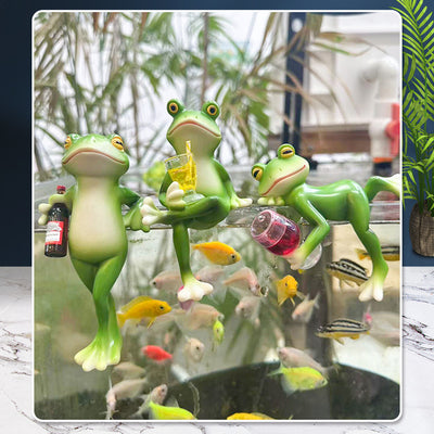 2 Pcs Green Realistic Lying Frog Pot Hanger - Glass Fish Tank Edge Decor, Outdoor Garden Animal Ornament, Hanging Planter Decoration