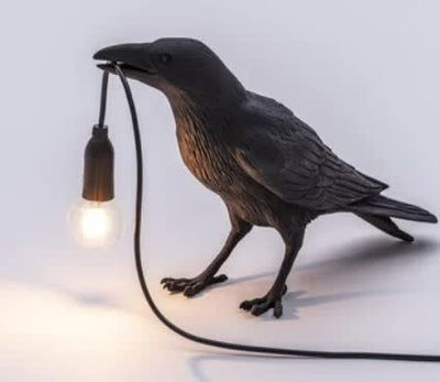 Black Bird Standing Shape Nordic Resin Bird Wall Lamp - Creative Animal Bedside Decorative USB Night Light, Stylish Bird Perched Lamp for Bedroom and Living Room