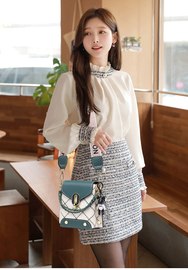 Coffee Stylish Korean Minimalist Crossbody Bag - Elegant Small Square Shoulder Bag with Phone Pocket