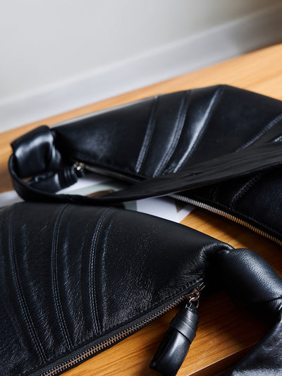 Middle Coffee Stylish Croissant Crossbody Bag - Elegant Horn-Shaped Design with Lazy Chic Vibes