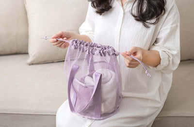 Green Lightweight Mesh Drawstring Beach Bag - Portable Travel Organizer for Toiletries and Essentials