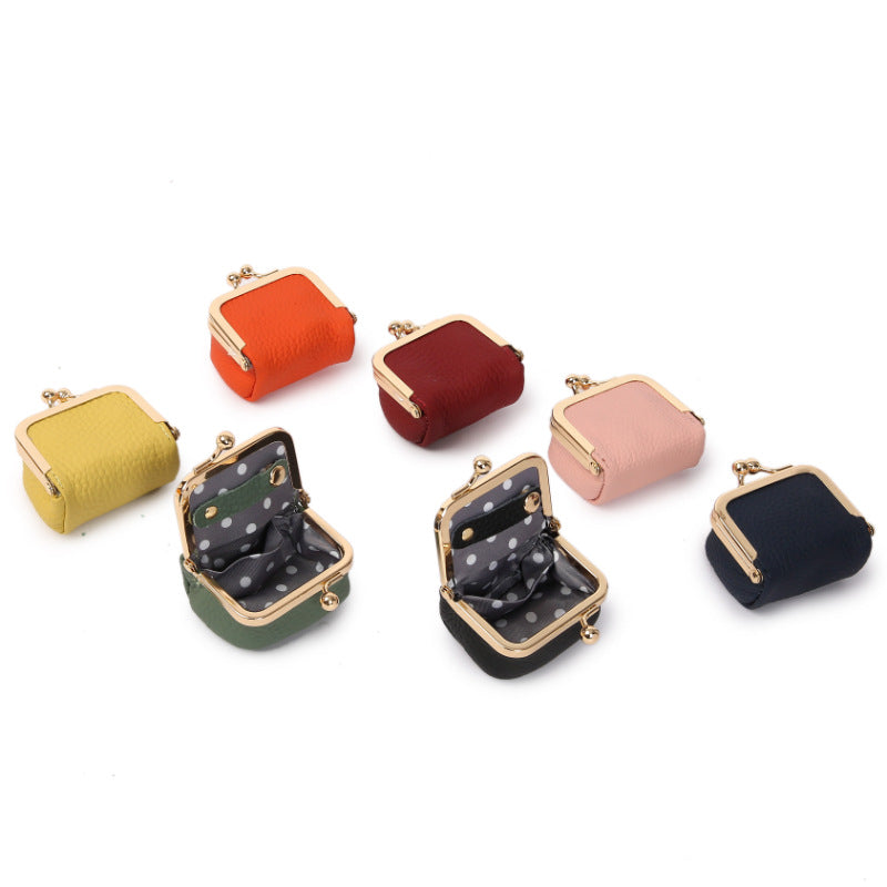 Orange Mini Jewelry Pouch - Compact PU Leather Coin Purse for Earrings, Rings, and Necklaces, 6.5x5x3.5cm