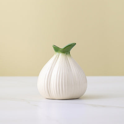 2 Pcs White Creative Onion-Shaped Ceramic Vase for Hydroponic Plants - Cute INS Style Floral Decor for Living Room or Office