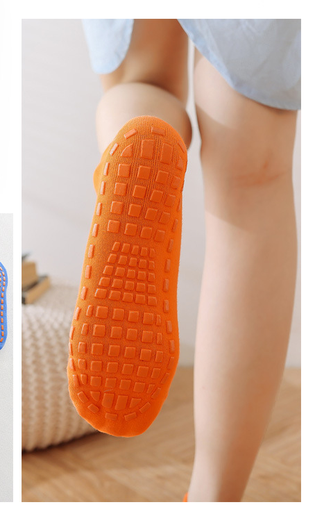 Ten Pairs Of Grey Kids Non-Slip Trampoline Socks  for Playground Early Education and Yoga Unisex Anti-Skid Floor Socks for 1-5 Years