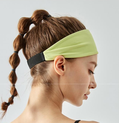 Black Premium Wide Yoga Headband - Breathable Nylon/Spandex Sweat-Wicking Hair Band for Women (49cm Circumference) - Athletic Non-Slip Fitness Headwrap