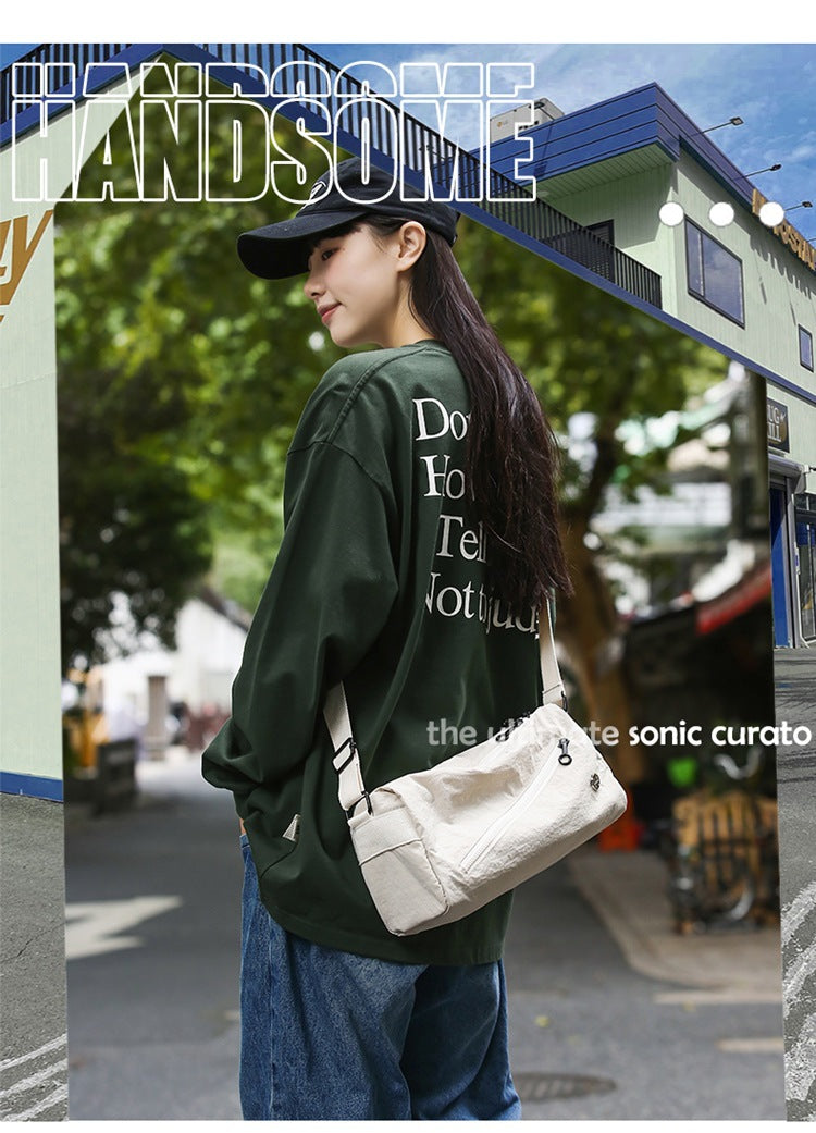 An elegant white shoulder bag for travel and work