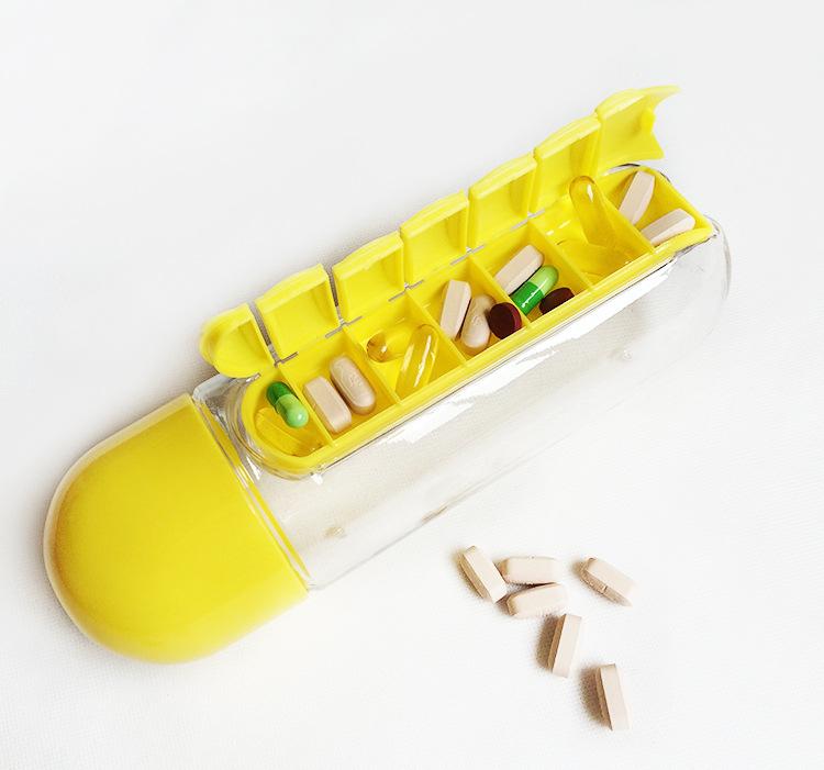 2-in-1 Water Bottle with 7-Day Pill Organizer - 600ml BPA-Free, Portable & Leakproof(Yellow)