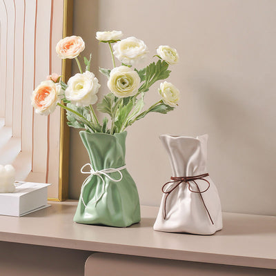 Coffee And White Chic Money Bag Inspired Vase - Modern Resin Decorative Flower Holder & Tabletop Accent(Use the mobile phone as a reference for size)