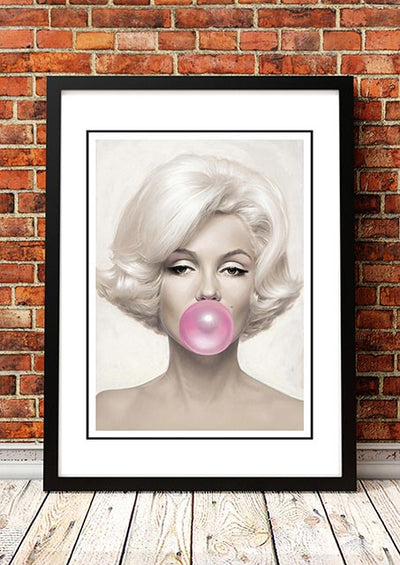 Marilyn Monroe 'Bubblegum' Framed Poster! - Framed A3