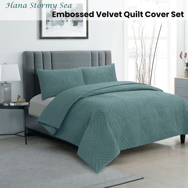 Ardor Hana Stormy Sea Embossed Velvet Quilt Cover Set King Payday Deals