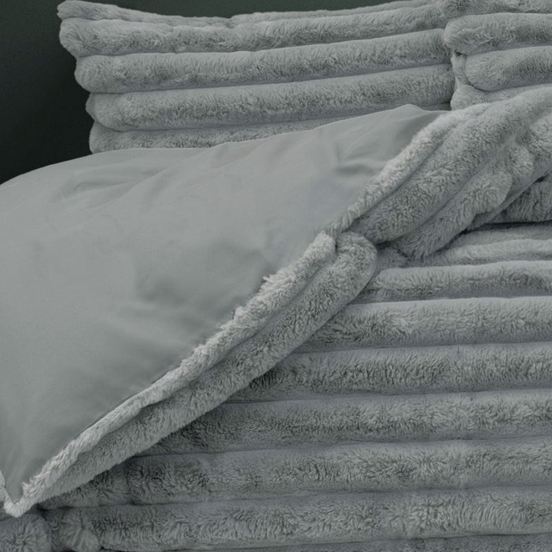 Ardor Jax Grey Chunky Faux Fur Quilt Cover Set King Payday Deals