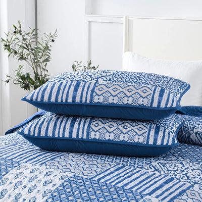 Blissful Quilted bedspread and pillowcovers set: Relax in Style - Queen size Payday Deals