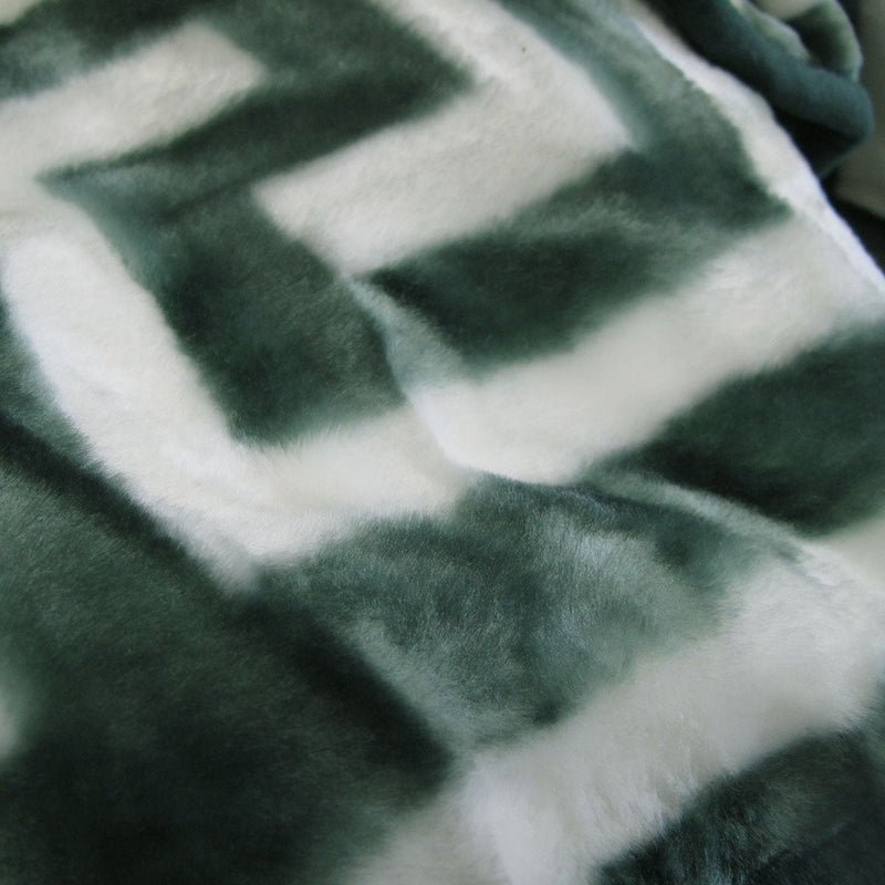 Bloomington 800GSM Greek Key Green Winter Premium Quality 1 Ply Mink Blanket Double Payday Deals